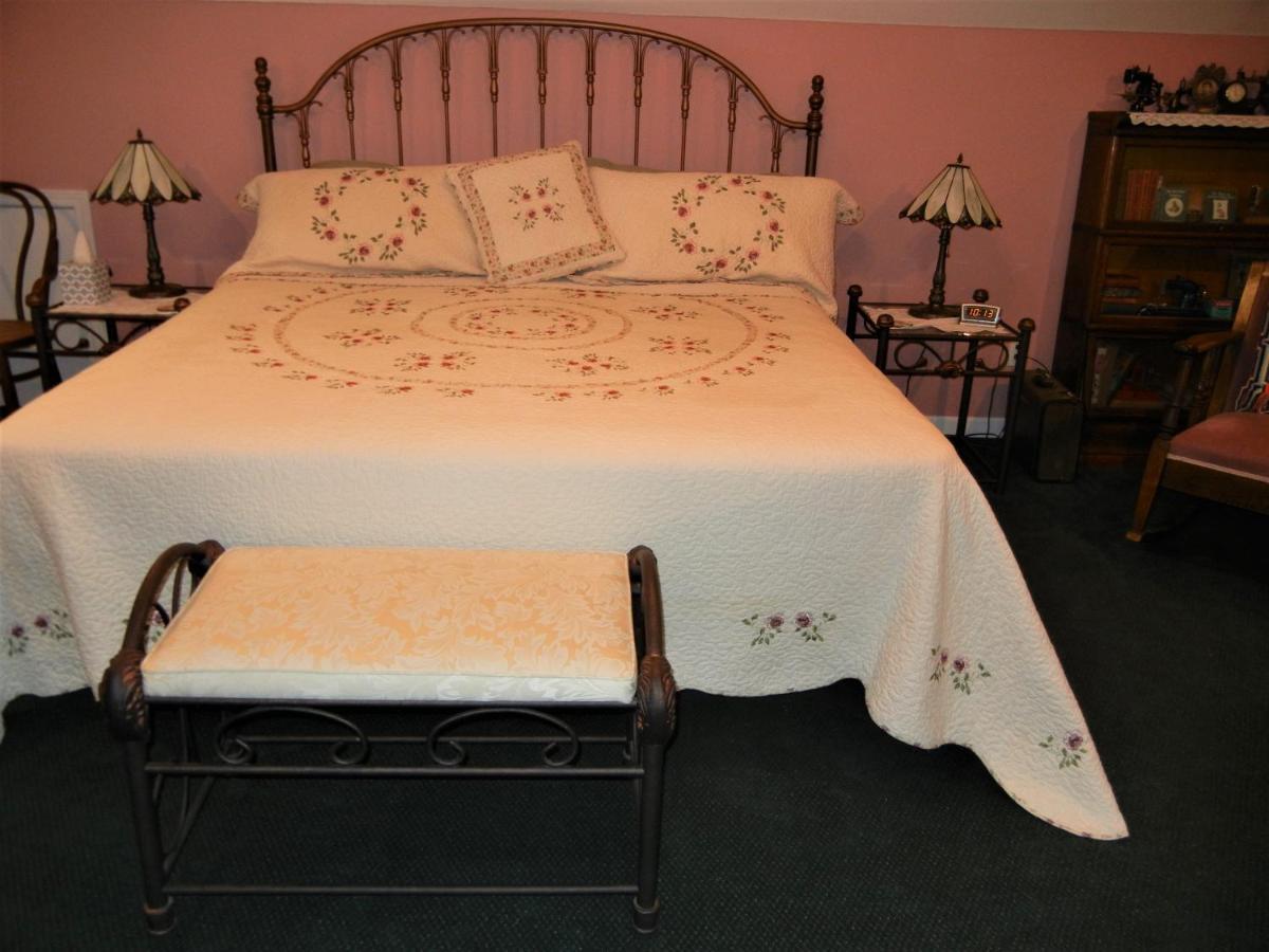Bed and Breakfast Rocky Point Ranch, Montana Eddy Exterior foto